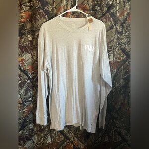 VS PINK campus long sleeve tee NWT- PRICE FIRM